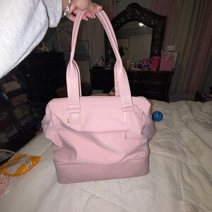 BEIS Mini Weekender in Atlas Pink